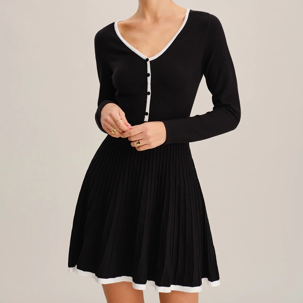 Black Contrasting V Neck Button Sweater Dress